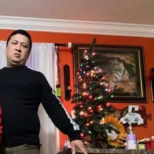 Meet your Posher, Eddy